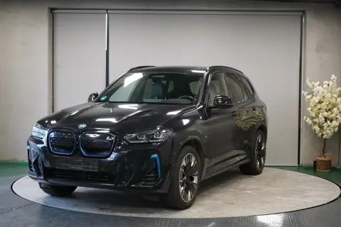 BMW IX3 Charged plus 286HK 