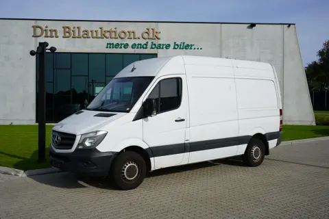 MERCEDES-BENZ SPRINTER 216 CDI Kassevogn  Standard
