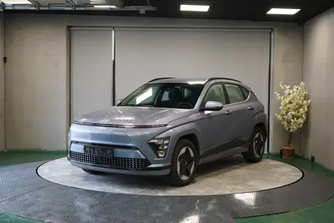 Hyundai Kona 65 kWh 