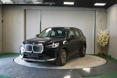 BMW IX1 eDrive20 