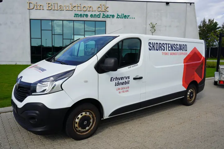 RENAULT TRAFIC