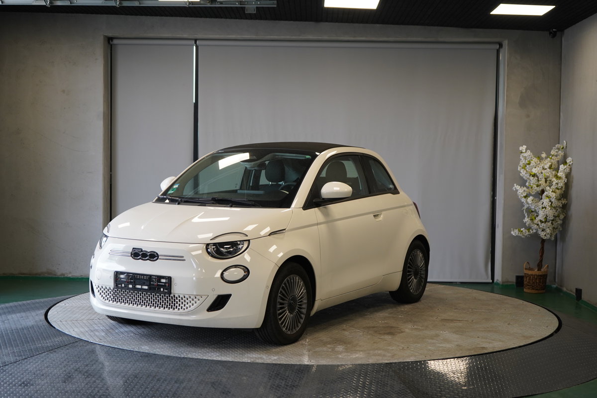 Fiat 500e 42 kWh Cabrio 