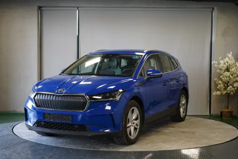 Skoda Enyaq 80 Family 204HK 