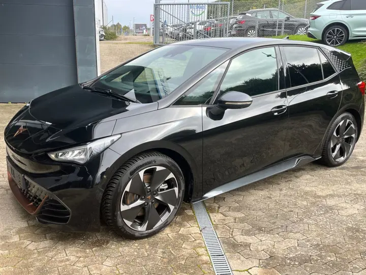 Cupra Born