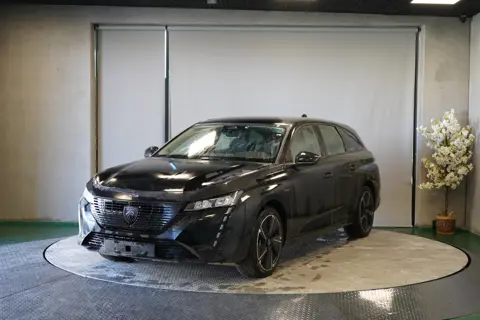 Peugeot e-308 Style 54 kWh 156 HK 
