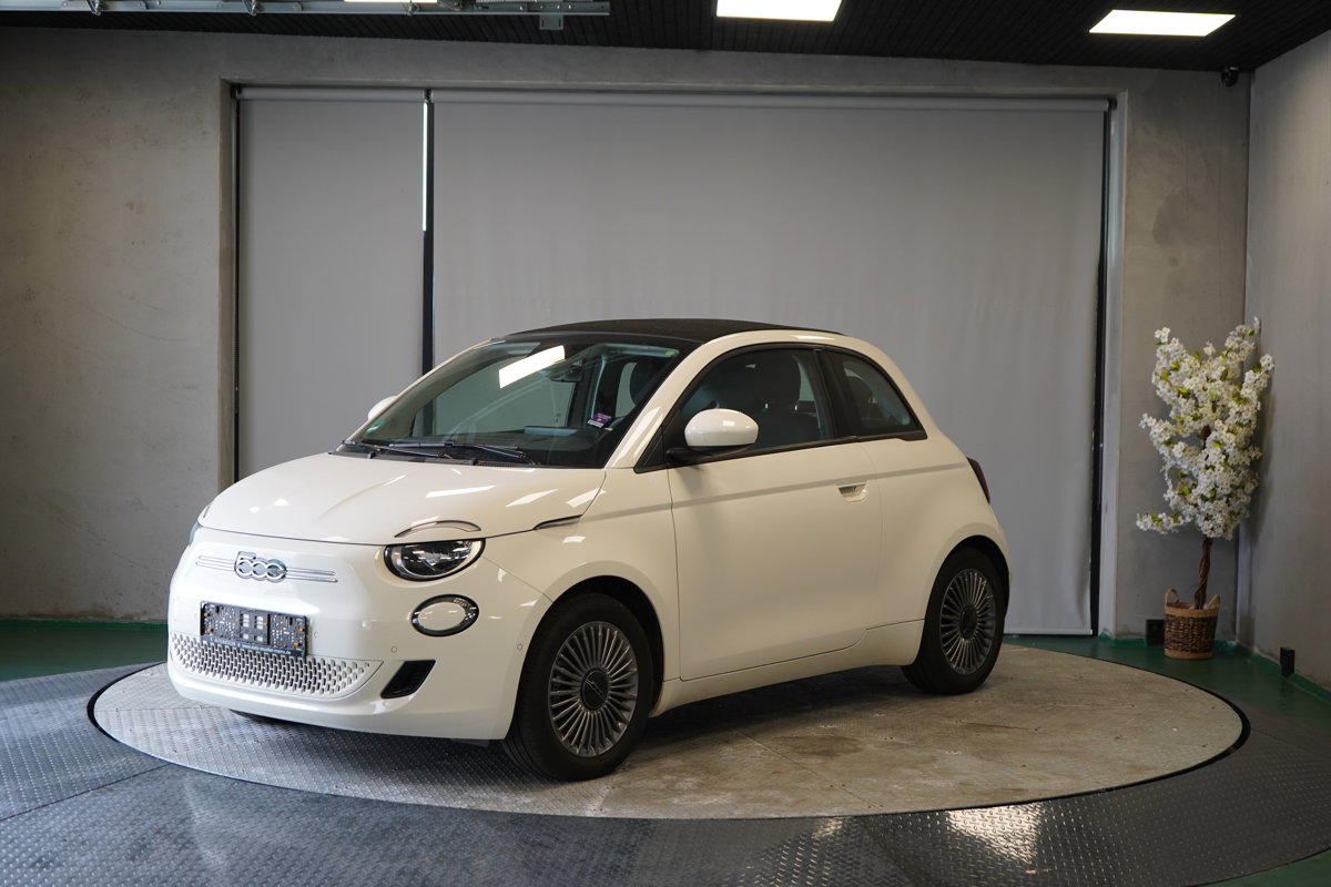 Fiat 500e 42 kWh Cabrio 