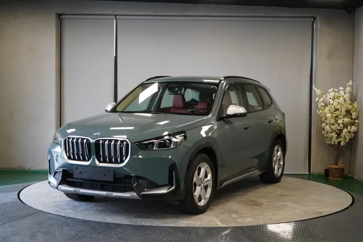 BMW IX1 XDRIVE30
