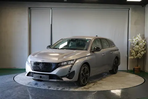 Peugeot e-308 Style 54 kWh 156 HK 